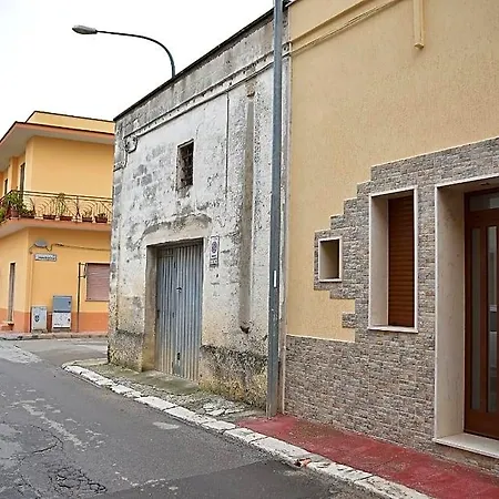 Cala Del Conte 住宿加早餐酒店 阿韦特拉纳