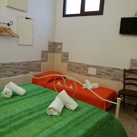 Cala Del Conte Bed and breakfast