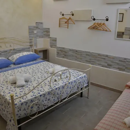 Cala Del Conte Bed & Breakfast 3*