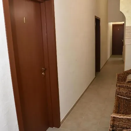 Bed & Breakfast Cala Del Conte 3*