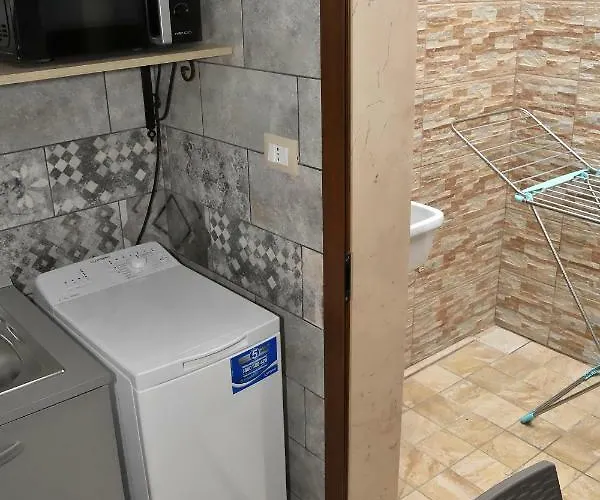 Cala Del Conte Oda ve Kahvaltı 3*