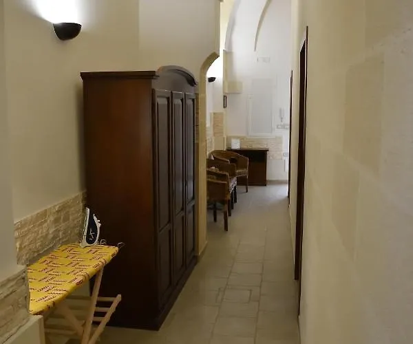 Oda ve Kahvaltı Cala Del Conte Avetrana